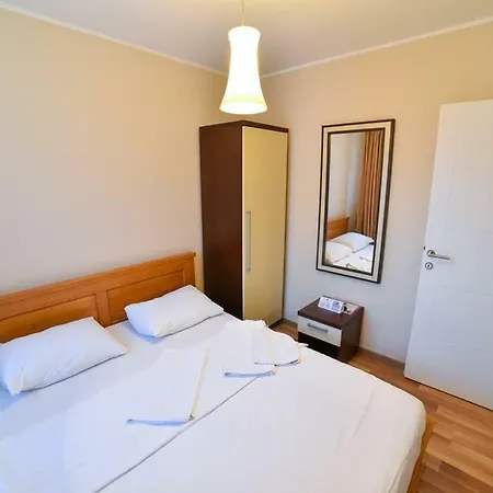 Centar Мотель 3*