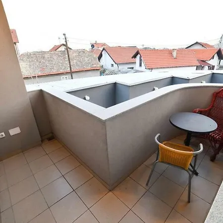 Centar Мотель 3*